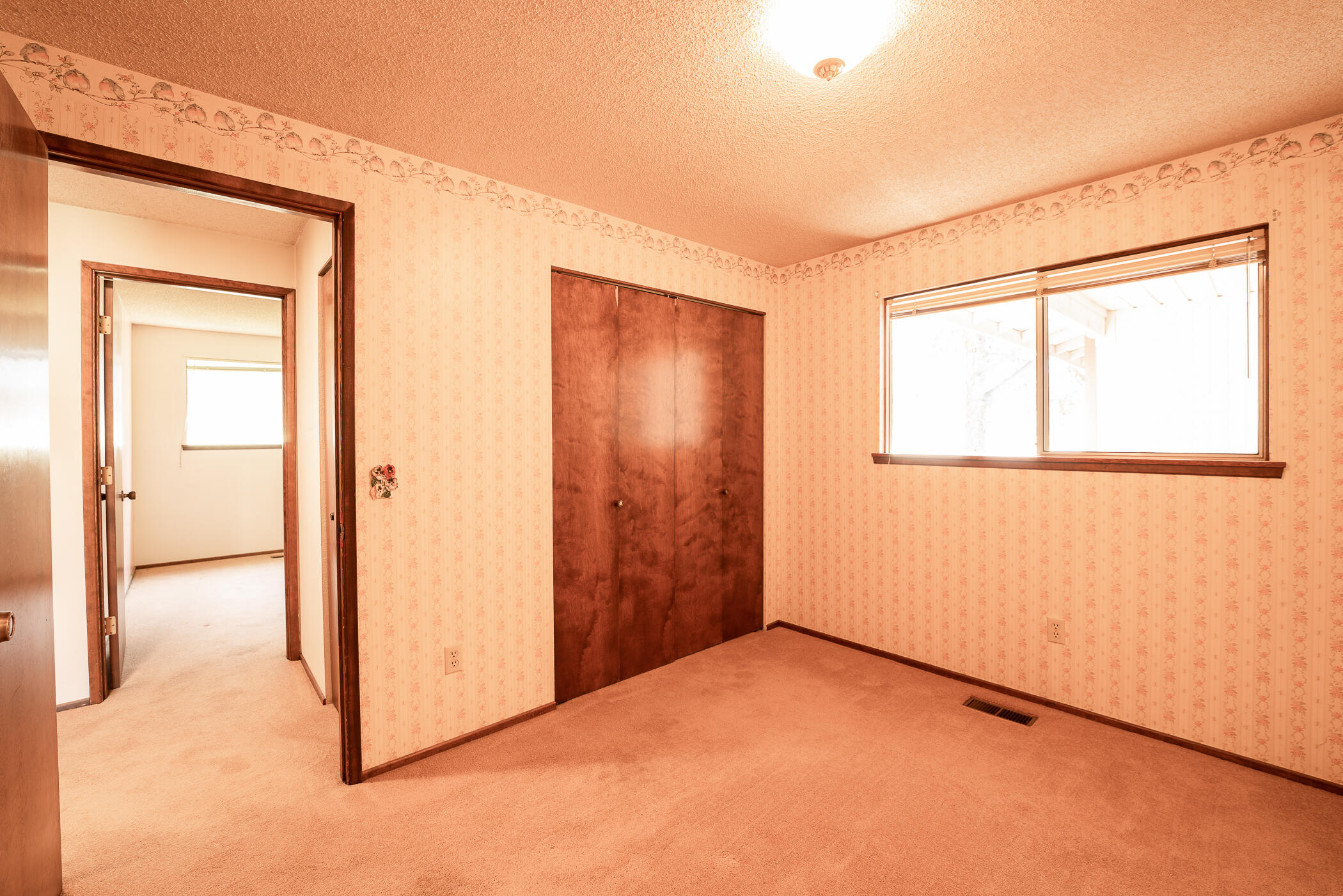 21646 Old Red Road Bend, OR 97702 - Photo 16 of 22 GRF00642