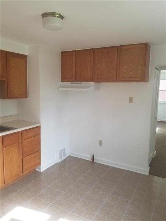 210 Crestview Road Pittsburgh, PA 15235 - Photo 3 of 12 Gallery Image 3