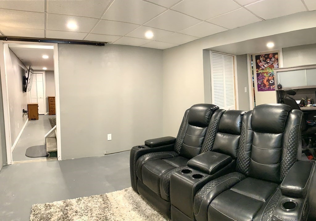 74 Rugby Street Holyoke, MA 01040 - Photo 23 of 26 Gallery Image 23