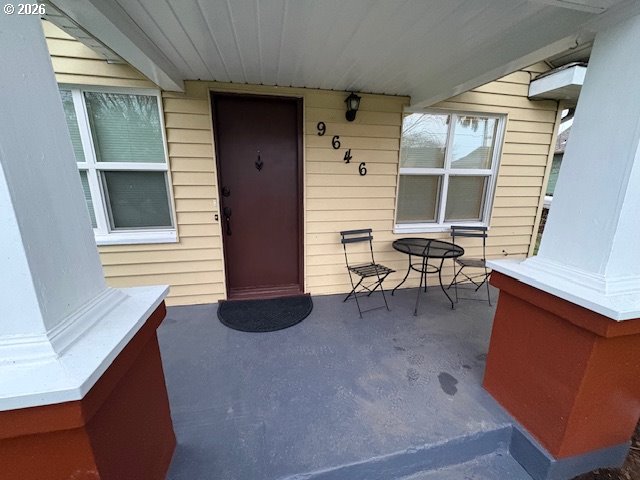 9646 Southeast Steele Street Portland, OR 97266 - Photo 5 of 41