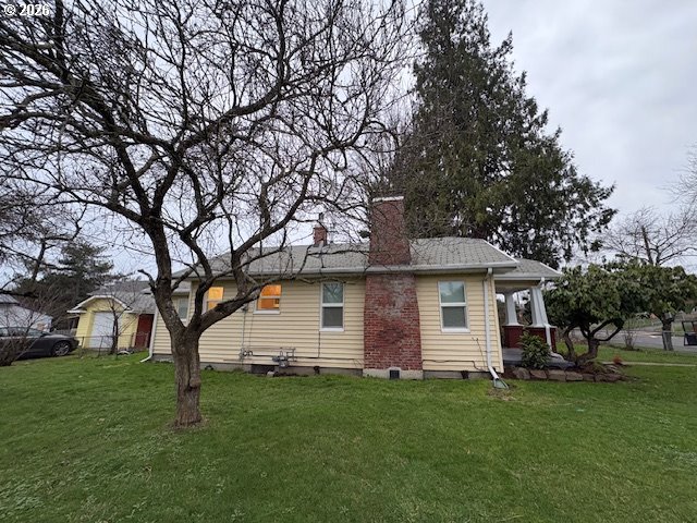 9646 Southeast Steele Street Portland, OR 97266 - Photo 8 of 41