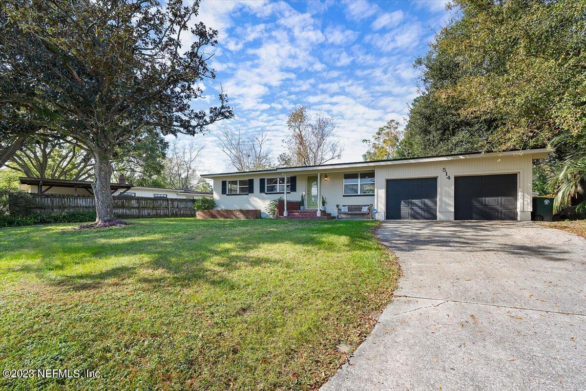 514 Mandalay Road Jacksonville, FL 32216 - Photo 4 of 25 02-514 Mandalay Rd (2)