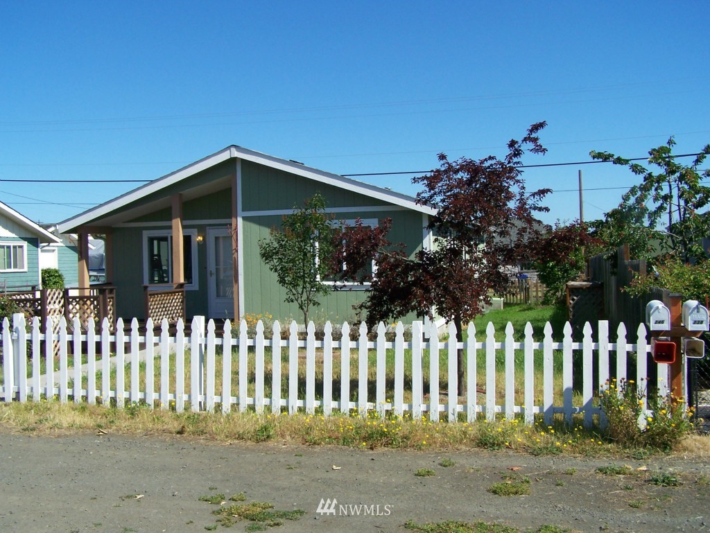 246 West Maple Street Sequim, WA 98382 - Photo 1 of 7 Gallery Image 1