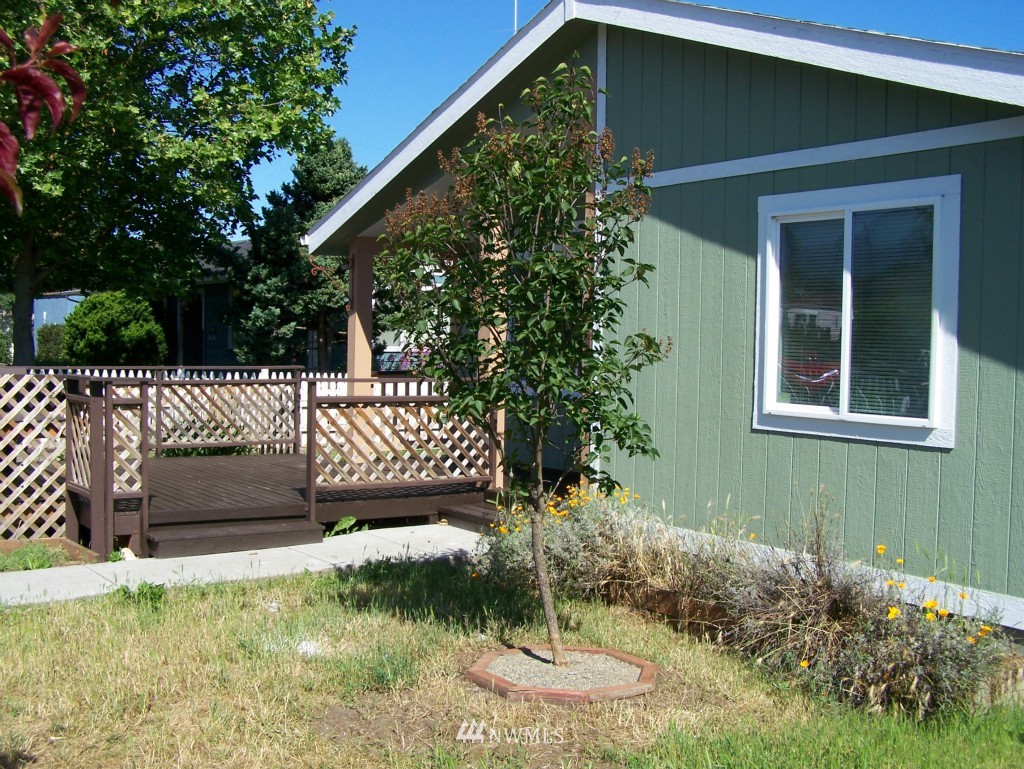 246 West Maple Street Sequim, WA 98382 - Photo 4 of 7 Gallery Image 4