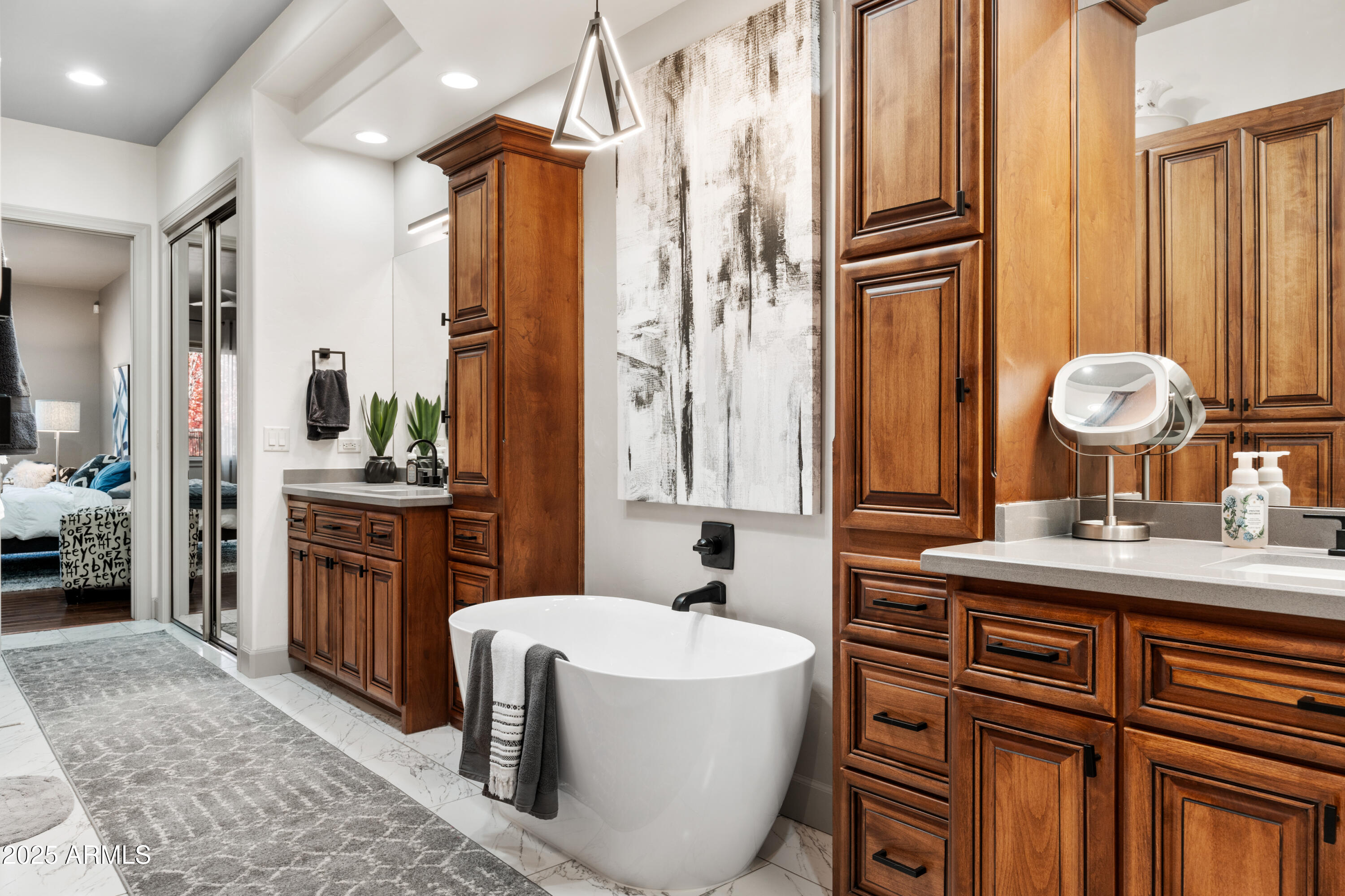 1672 Stable Rock Road Prescott, AZ 86303 - Photo 27 of 47 a spacious bathroom with a tub sink and mirror