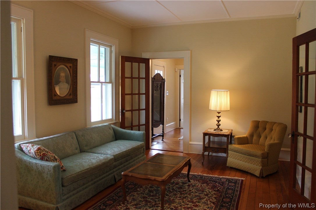9247 Robins Neck Road Gloucester, VA 23061 - Photo 5 of 33 Gallery Image 5