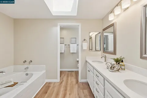 $1,028,000 | 1943 Highridge Court, Walnut Creek, CA 94597