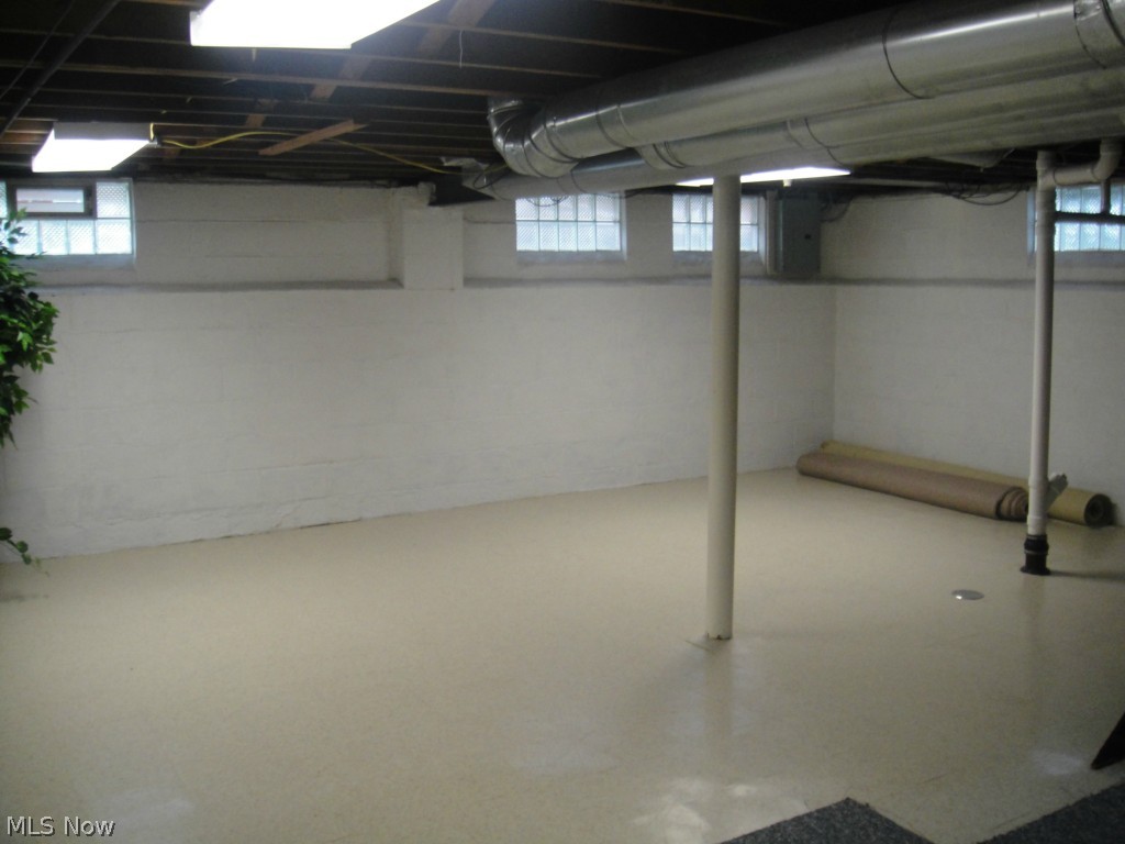 4416 Fulton Road Cleveland, OH 44144 - Photo 14 of 23 Gallery Image 14