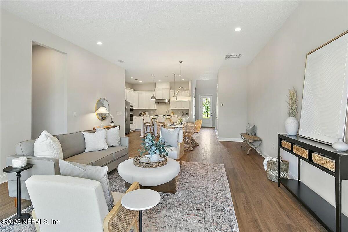 143 Liberty Bell Road Ponte Vedra, FL 32081 - Photo 6 of 33 Living Room