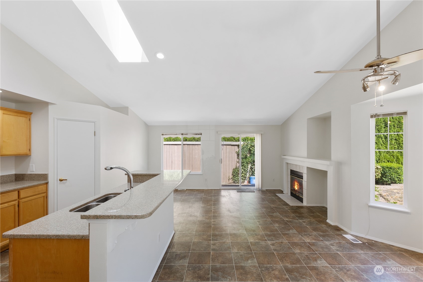14104 Southeast 188 Way Renton, WA 98058 - Photo 10 of 19 Gallery Image 10