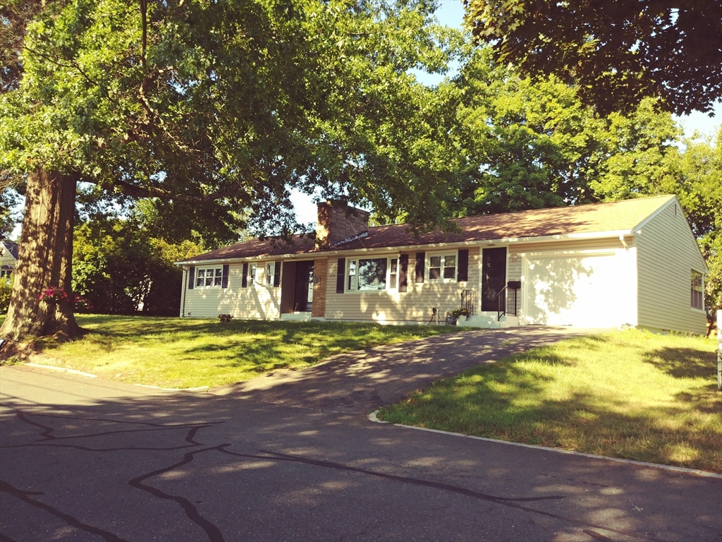 68 Dayton Street Springfield, MA 01118 - Photo 29 of 30
