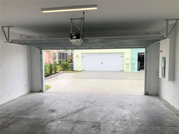 $389,000 | 280 Last Mango Drive, Daytona Beach, FL 32124