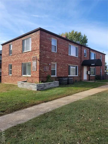 $550,000 | 3947 Jamieson Avenue, St. Louis, MO 63109