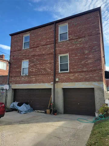 $550,000 | 3947 Jamieson Avenue, St. Louis, MO 63109