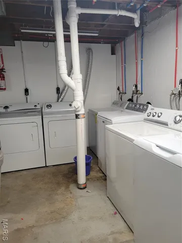 $550,000 | 3947 Jamieson Avenue, St. Louis, MO 63109