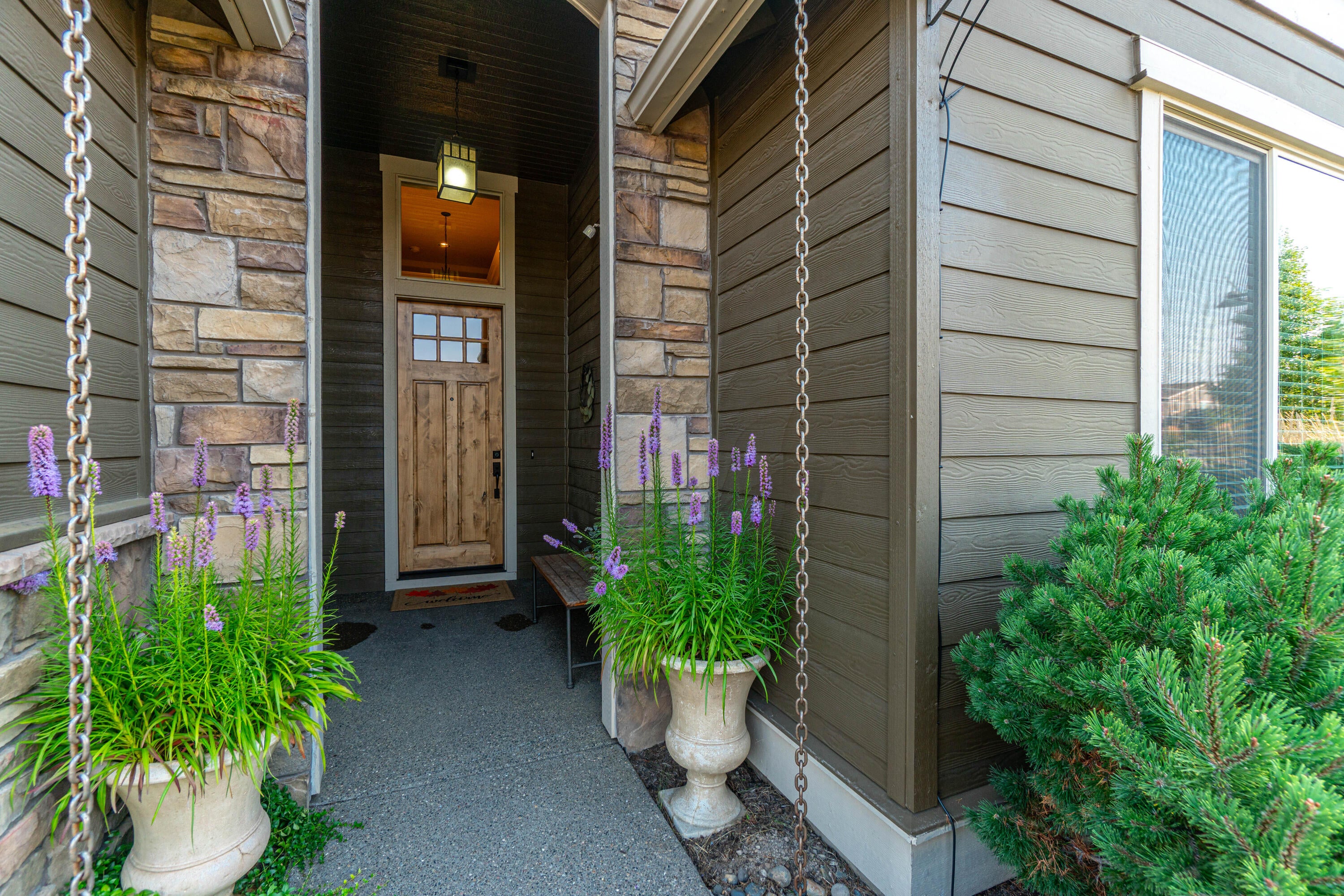 61120 Manhae Loop Bend, OR 97702 - Photo 3 of 57 33-print-Riley Visuals-33