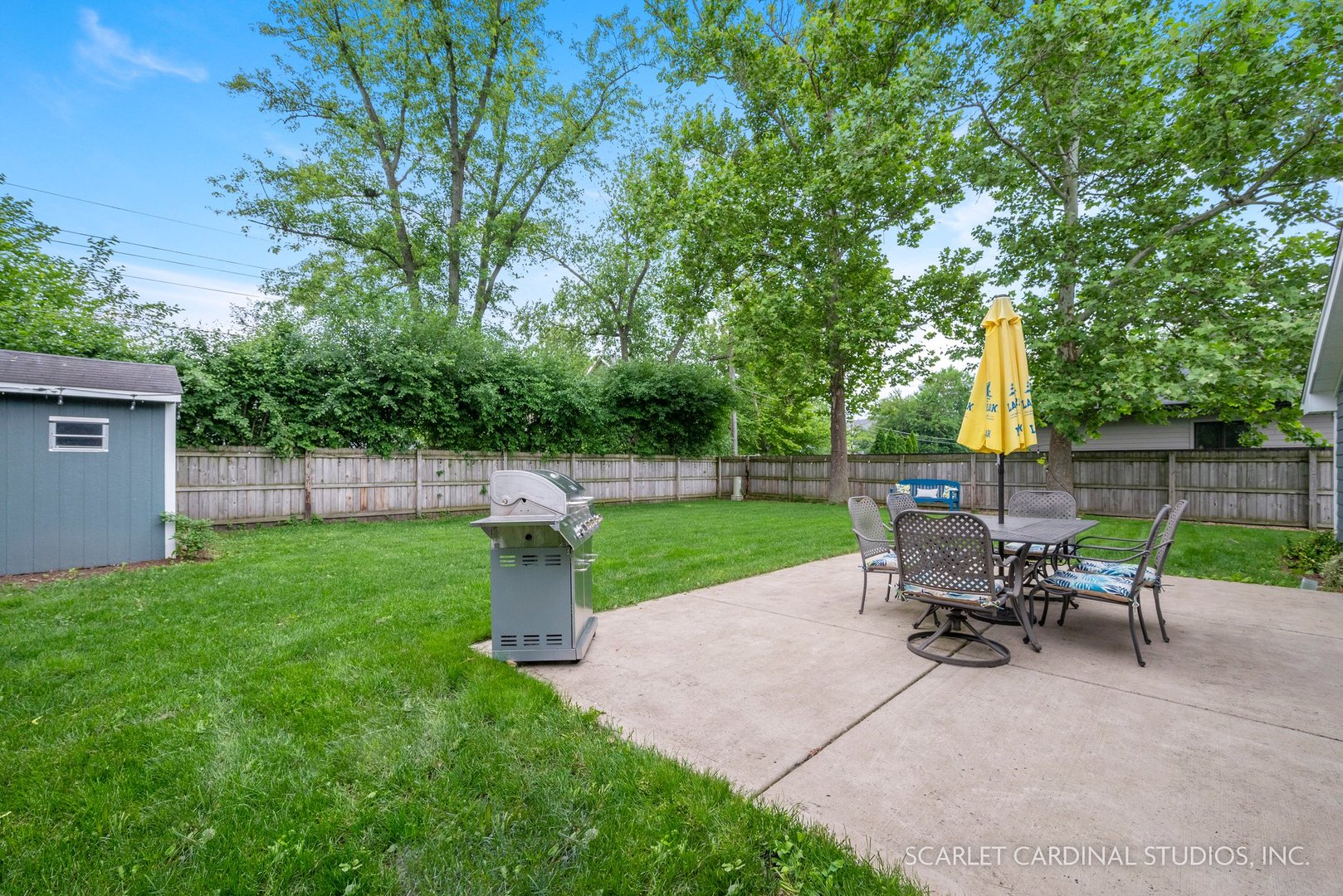 432 Countryside Drive Wheaton, IL 60187 - Photo 24 of 29 a view of a chair and table in the garden
