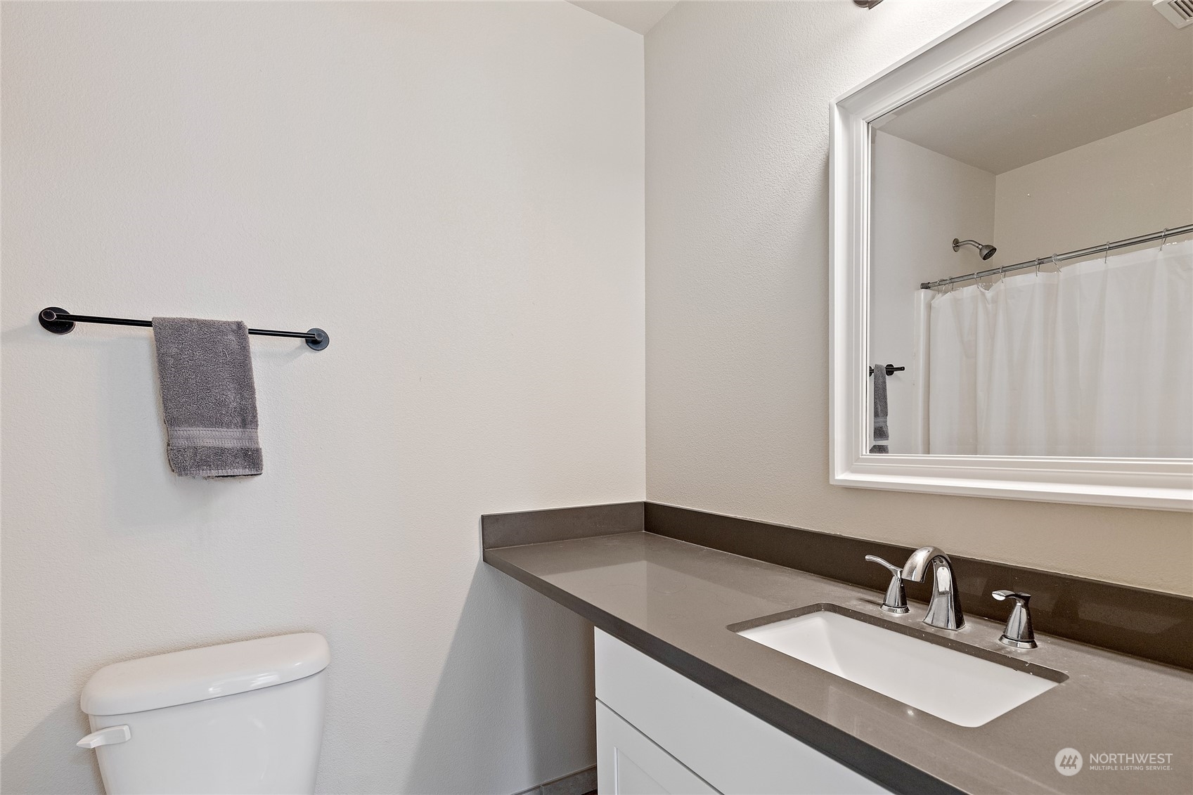 3317 Rucker Avenue, Unit A Everett, WA 98201 - Photo 23 of 32
