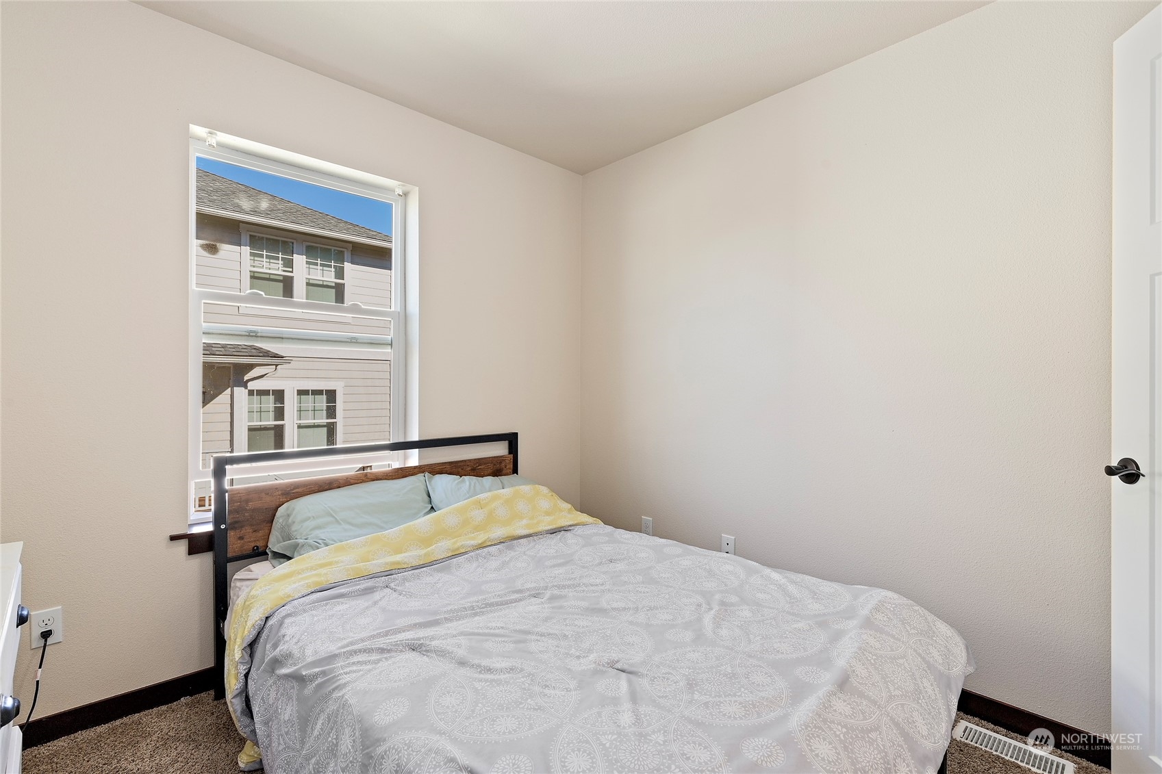 3317 Rucker Avenue, Unit A Everett, WA 98201 - Photo 24 of 32