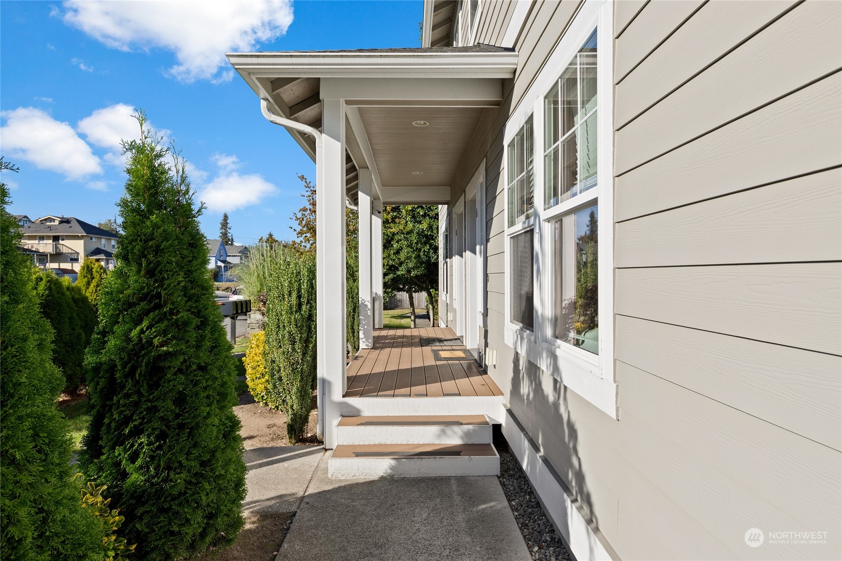 3317 Rucker Avenue, Unit A Everett, WA 98201 - Photo 3 of 32