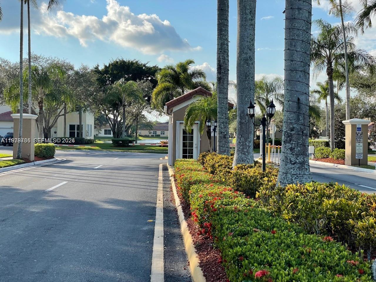 16309 Emerald Cove Road, Unit 16309 Weston, FL 33331 - Photo 40 of 41 Photo 40