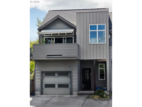 $520,000 | 2340 Willamette Street, Eugene, OR 97405