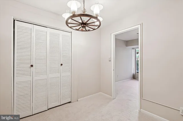 $2,100 | 6147 Leesburg Pike, Unit 107, Falls Church, VA 22041