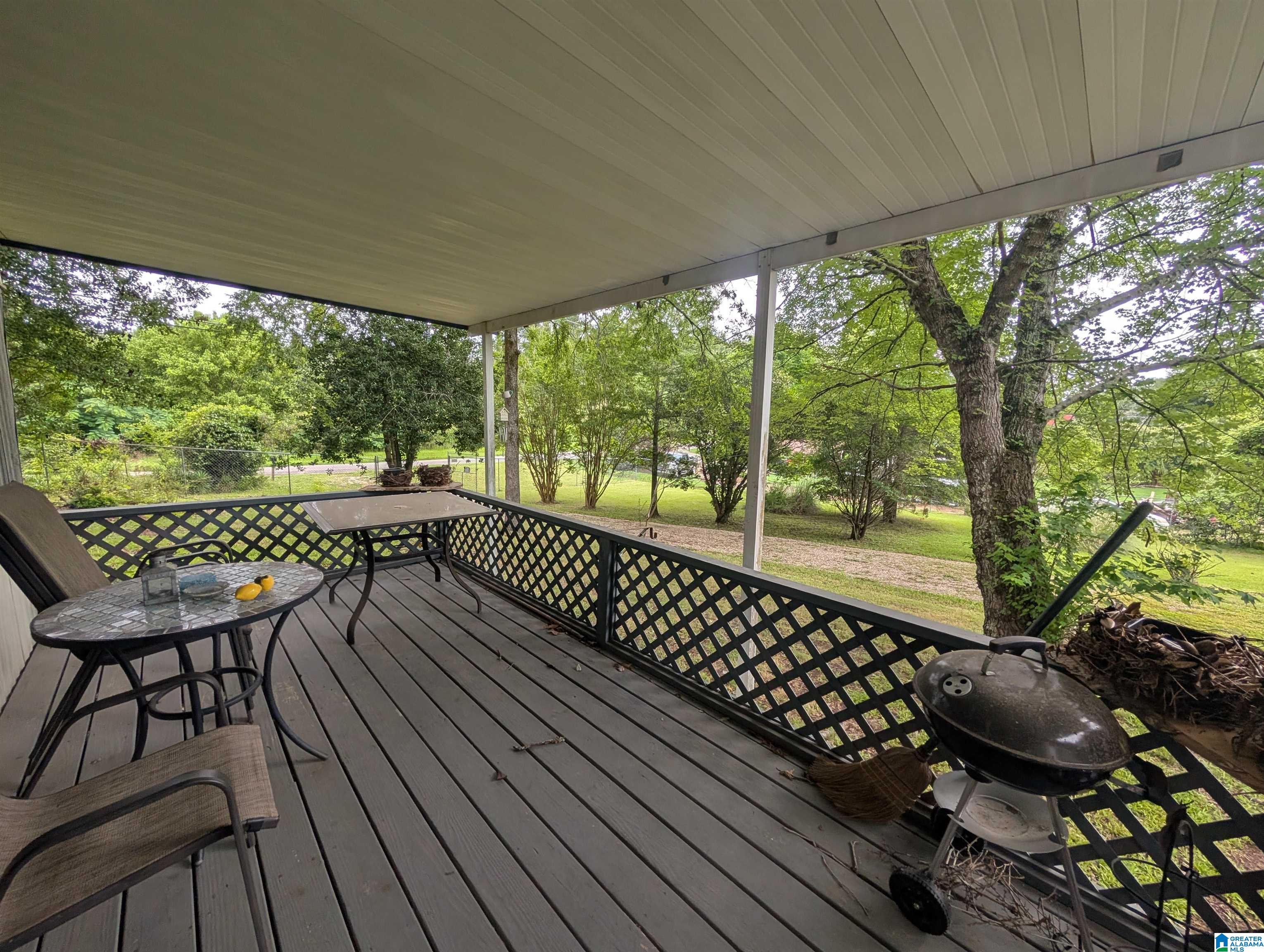 323 Taylors Chapel Road Anniston, AL 36203 - Photo 4 of 43