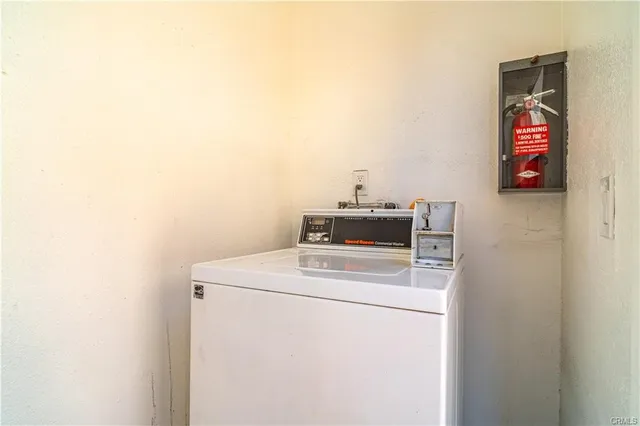 $1,675 | 156 East King Street, Unit 4, San Bernardino, CA 92408