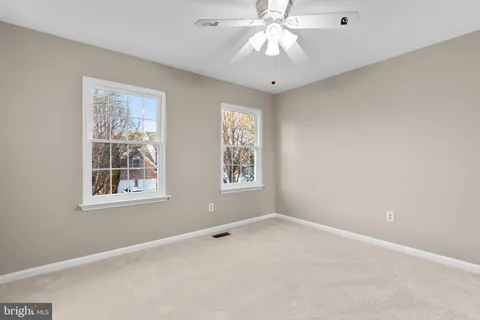 $750,000 | 18452 Crownsgate Circle, Germantown, MD 20874