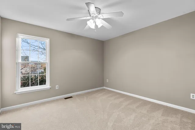 $750,000 | 18452 Crownsgate Circle, Germantown, MD 20874