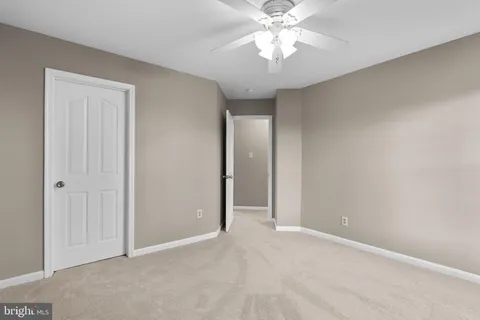 $750,000 | 18452 Crownsgate Circle, Germantown, MD 20874