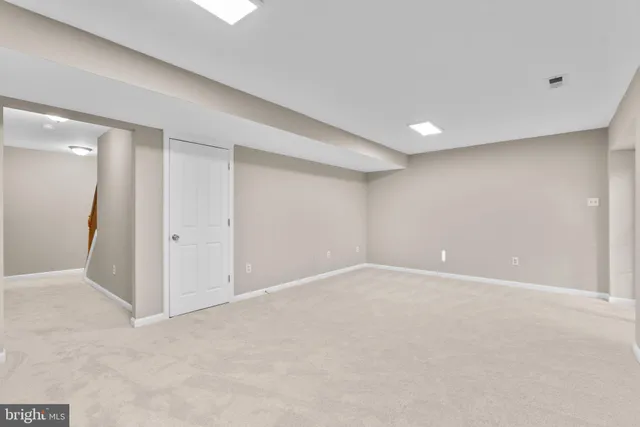 $750,000 | 18452 Crownsgate Circle, Germantown, MD 20874