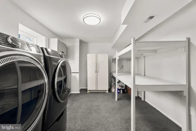 $750,000 | 18452 Crownsgate Circle, Germantown, MD 20874