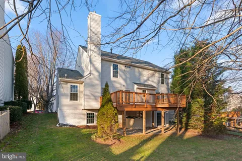 $750,000 | 18452 Crownsgate Circle, Germantown, MD 20874