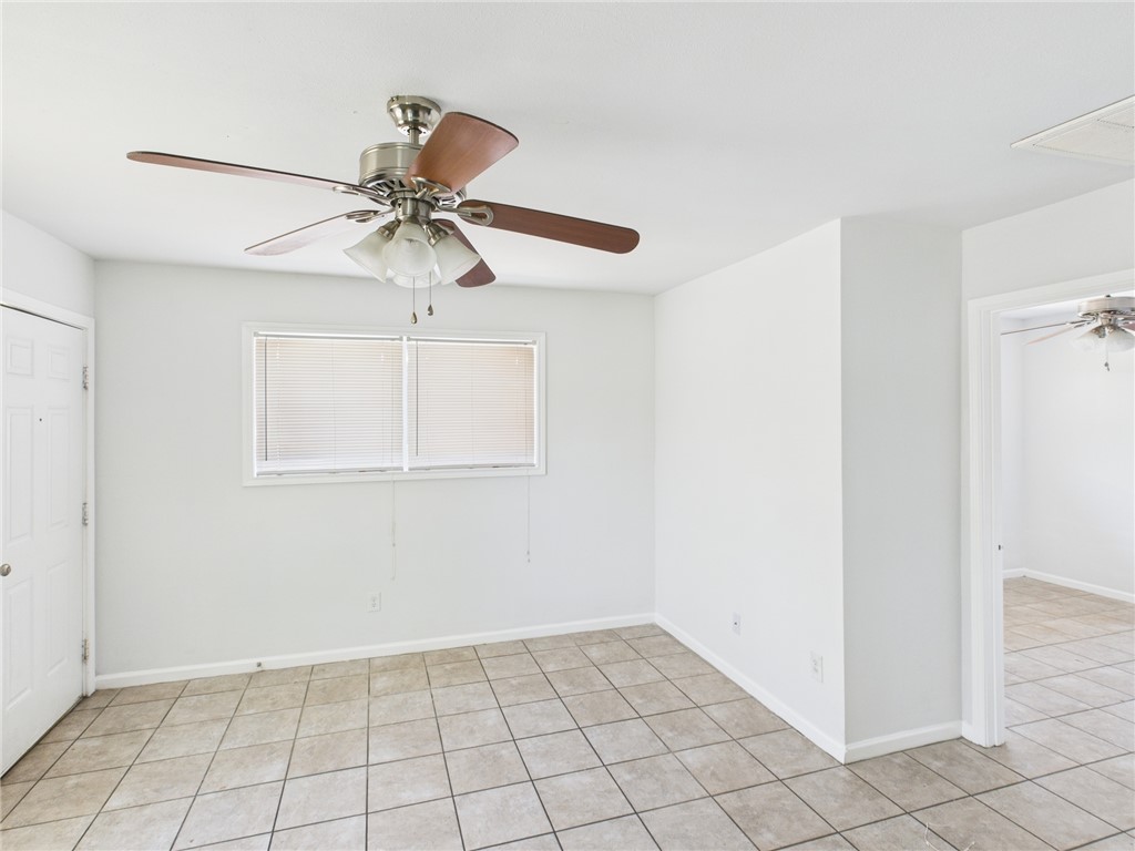 105 Davis Street, Unit 5 Bryan, TX 77801 - Photo 11 of 19