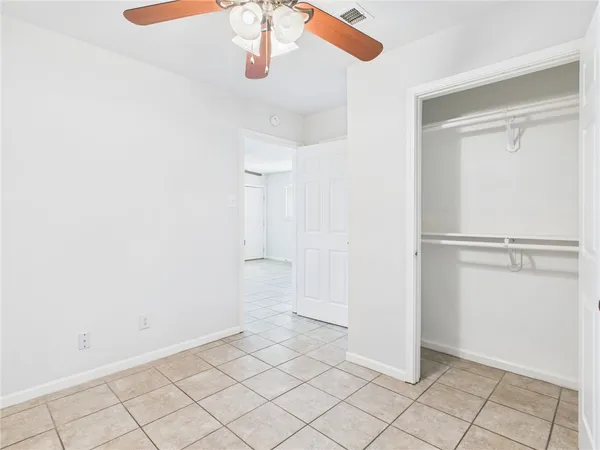 $850 | 105 Davis Street, Unit 5, Bryan, TX 77801