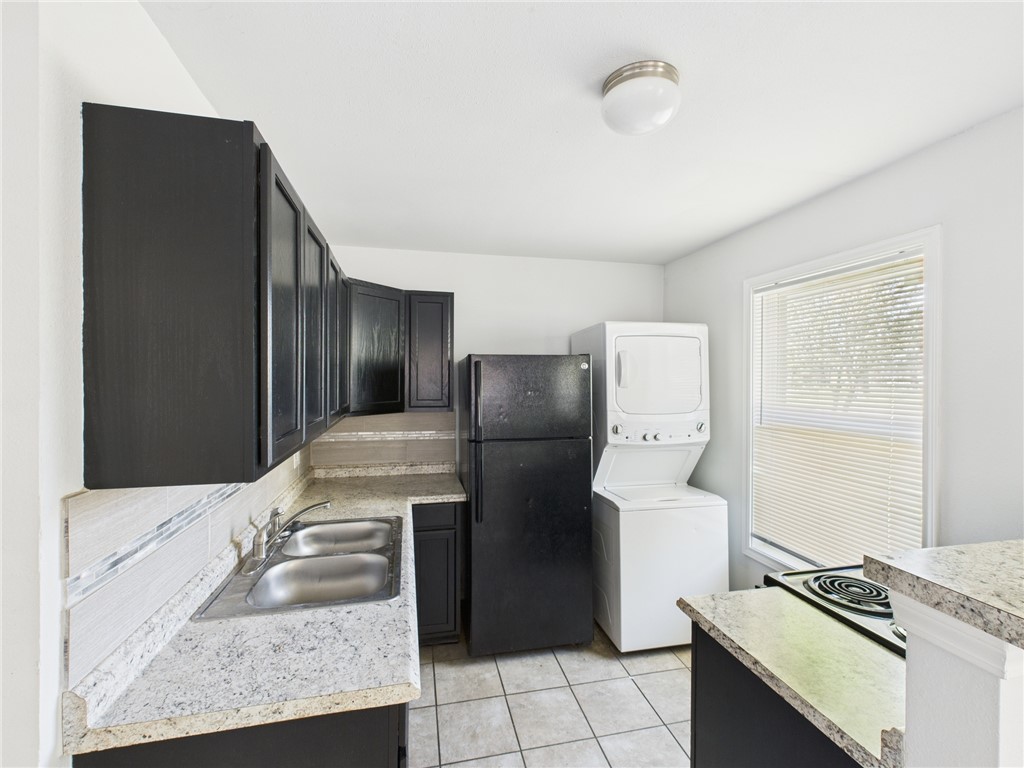 105 Davis Street, Unit 5 Bryan, TX 77801 - Photo 6 of 19