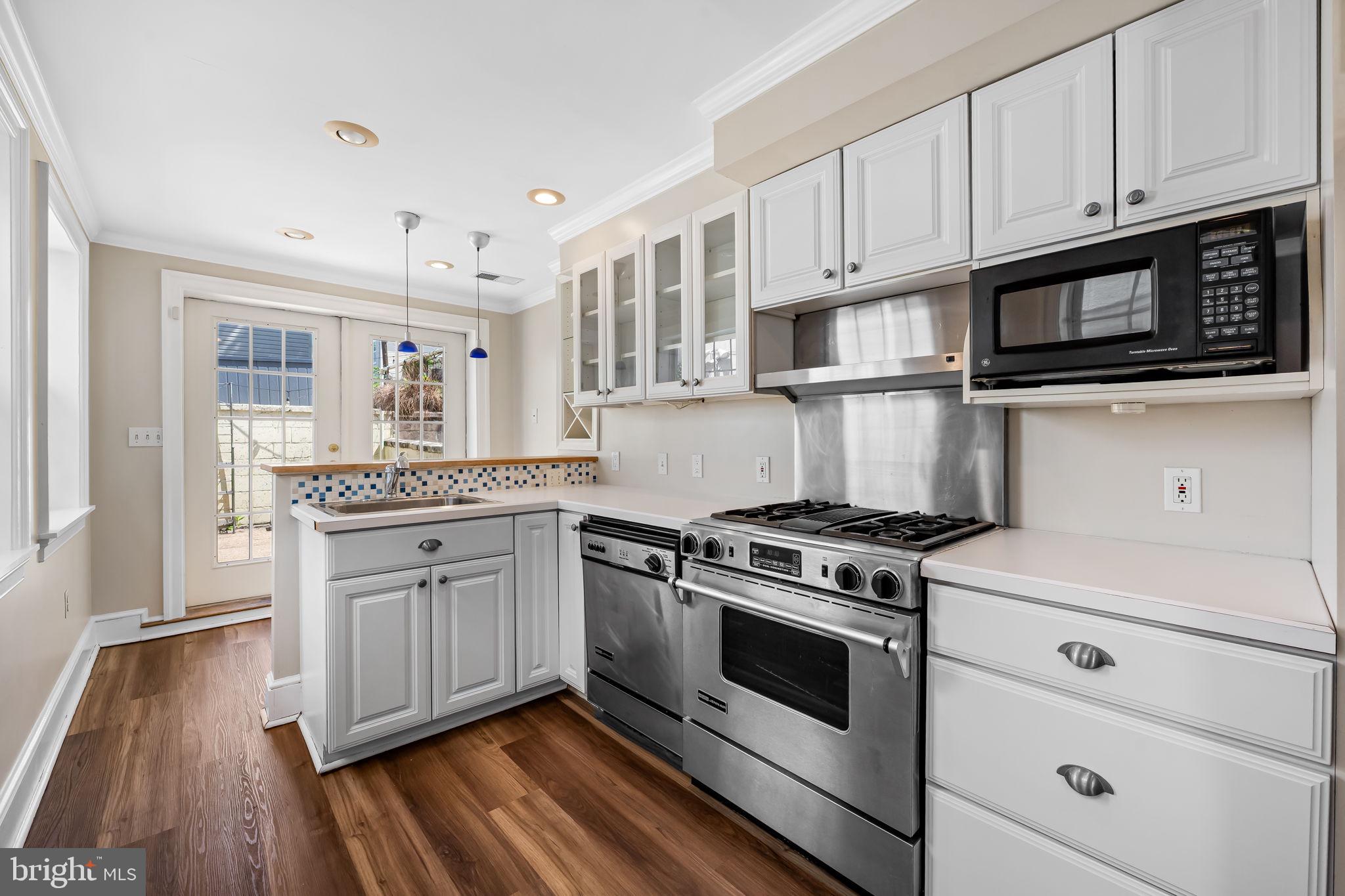 1908 Bank Street Baltimore, MD 21231 - Photo 17 of 38