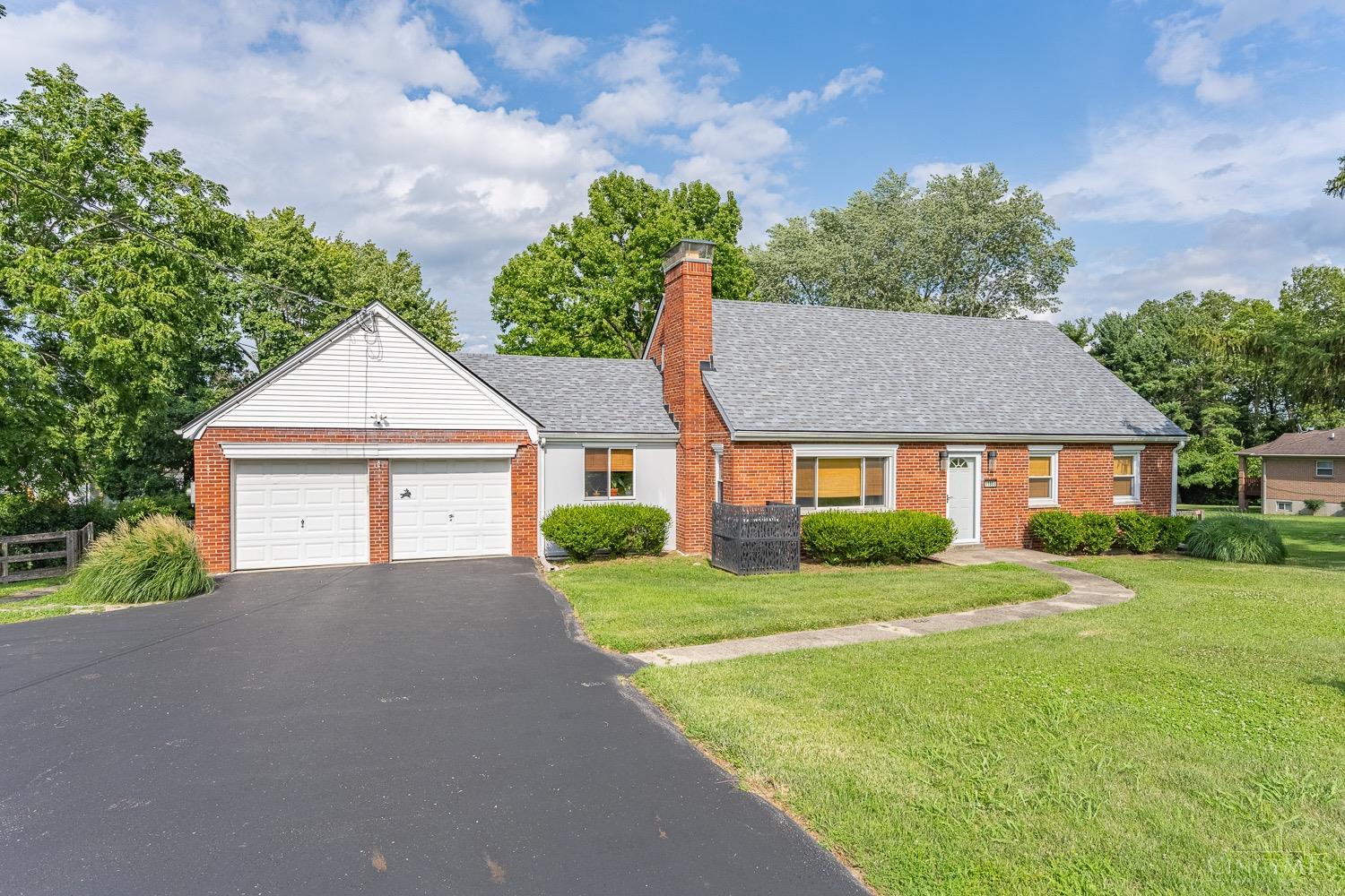 11866 Pippin Road Cincinnati, OH 45231 - Photo 1 of 34 Gallery Image 1