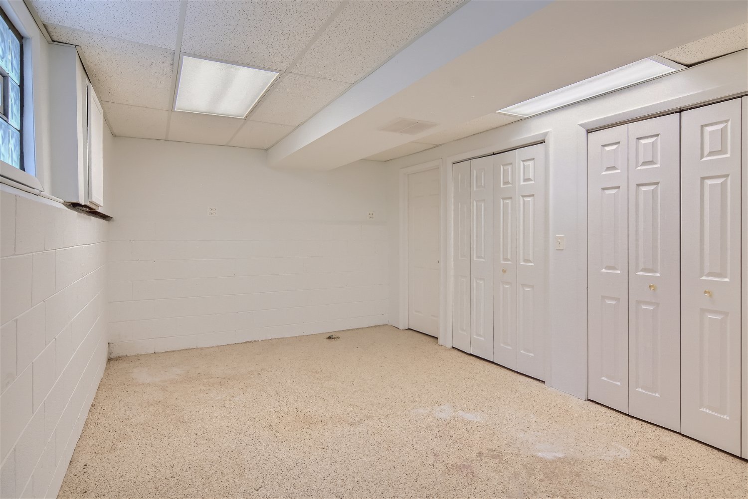 603 Delles Road Wheaton, IL 60187 - Photo 19 of 31 Gallery Image 19