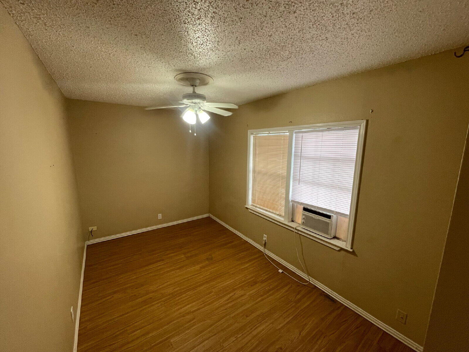 2809 37th Street Lubbock, TX 79413 - Photo 7 of 10 7