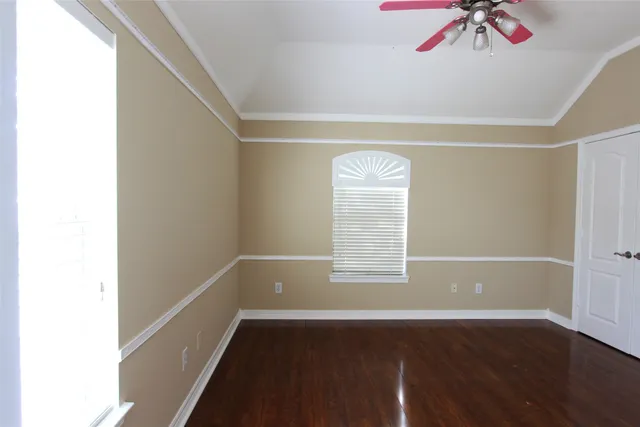 $2,890 | 1410 Caine Hill Court, League City, TX 77573