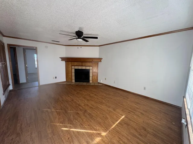 $695 | 7405 Waco Avenue, Unit D, Lubbock, TX 79423