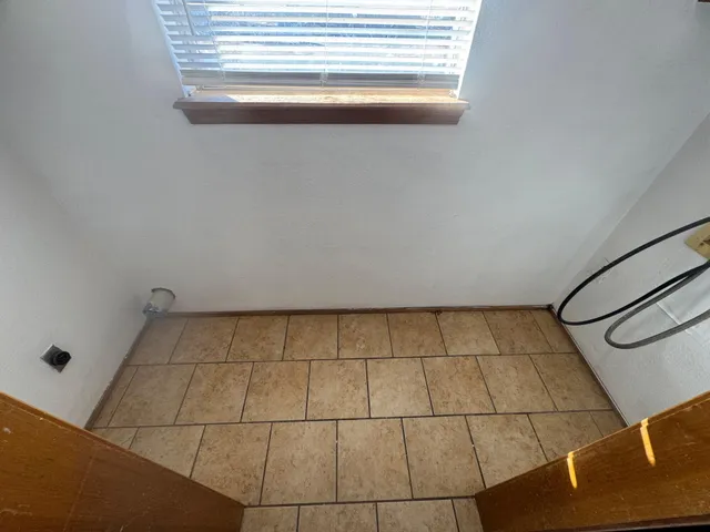 $695 | 7405 Waco Avenue, Unit D, Lubbock, TX 79423