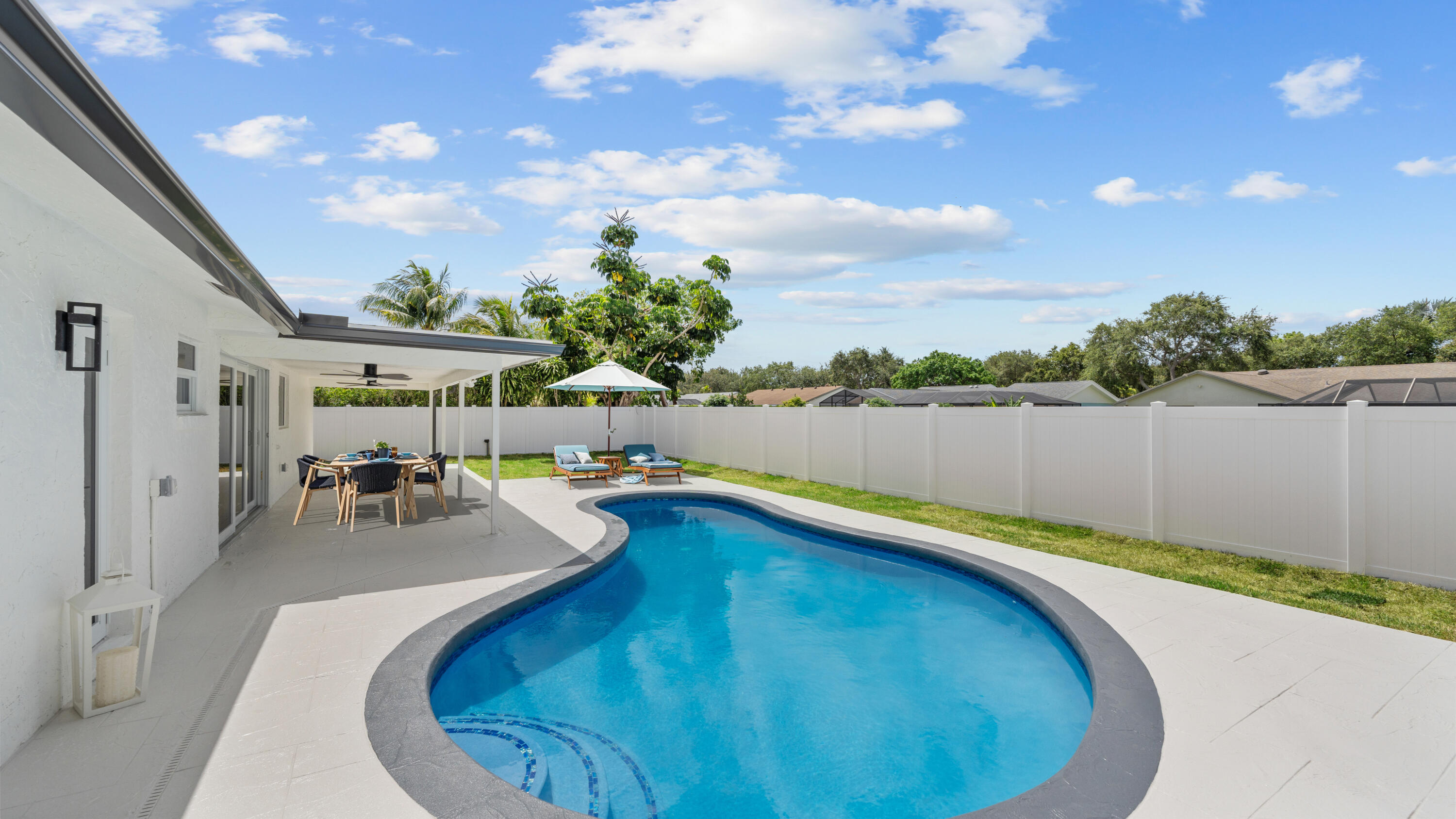 2654 Northwest 32nd Street Boca Raton, FL 33434 - Photo 20 of 25 DSC07744