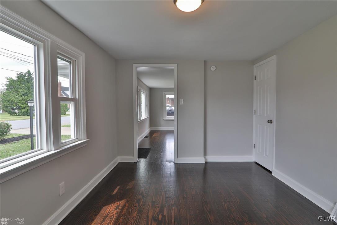 1926 Hart Street Bethlehem, PA 18017 - Photo 22 of 41