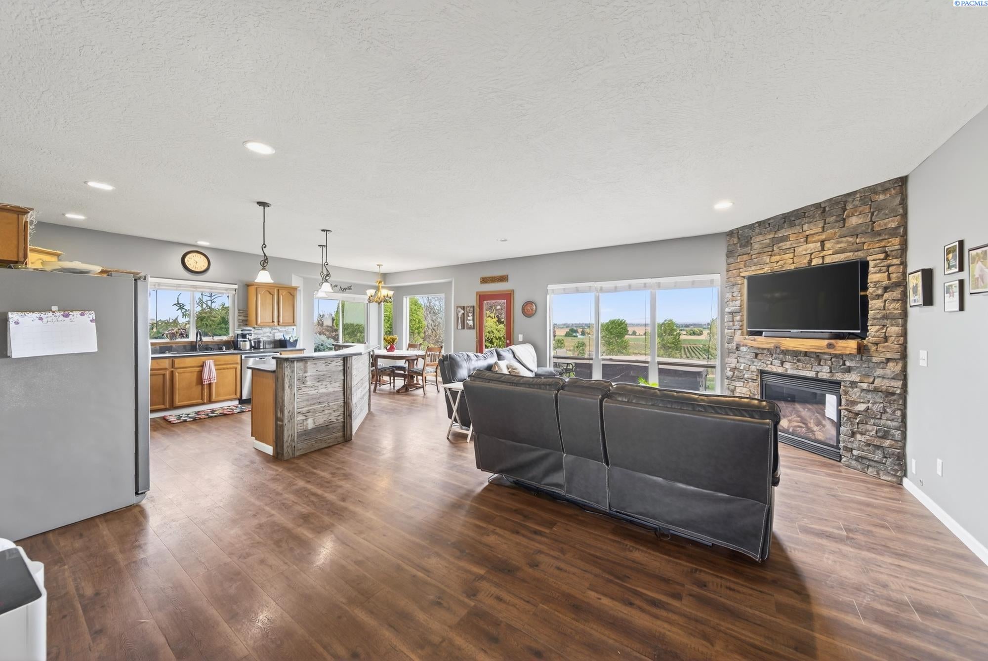 315 Wells Gap Road Prosser, WA 99350 - Photo 8 of 47 Gallery Image 8