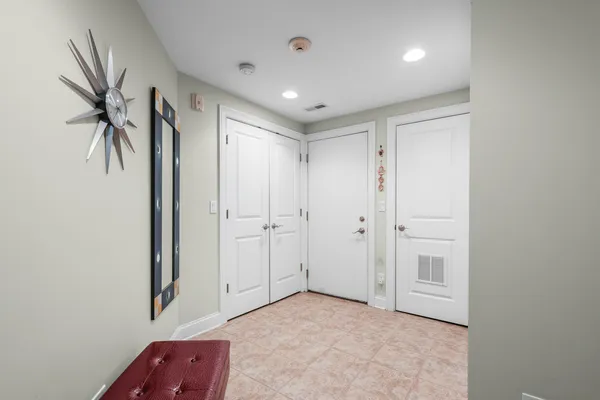 $699,990 | 855 Laurel Avenue, Highland Park, IL 60035