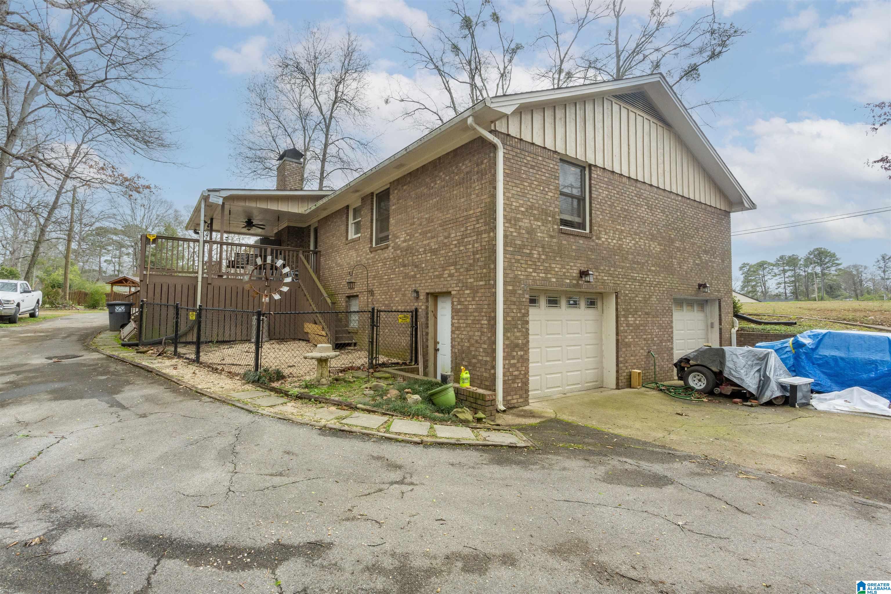 133 Kenilworth Road Bessemer, AL 35023 - Photo 4 of 42